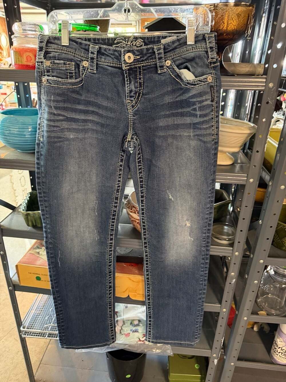 Silver Jeans Co 'Harley' Relaxed Straight Leg Jeans - size W30/L32